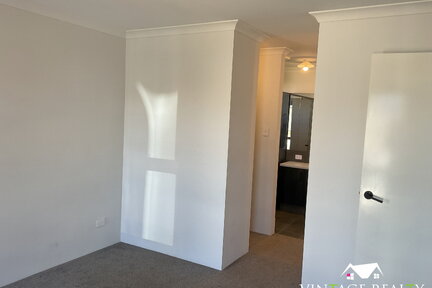 BYFORD,lease