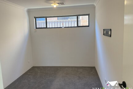 BYFORD,lease