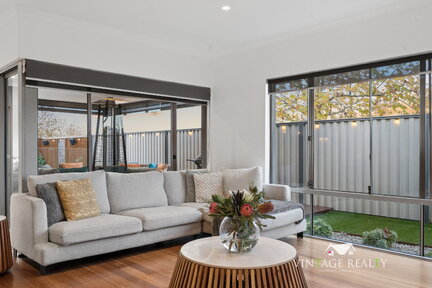 AUBIN GROVE,sale