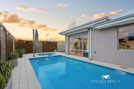 AUBIN GROVE,sale