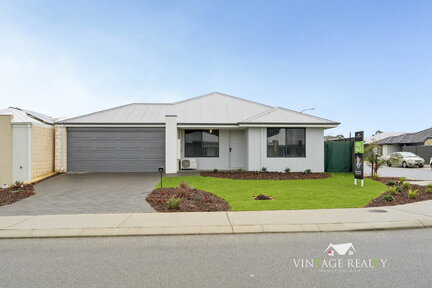 17 PIRIE ROAD