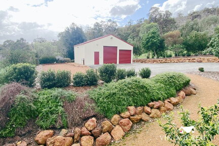 3 BEVIS COURT
