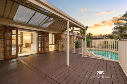 THORNLIE,sale
